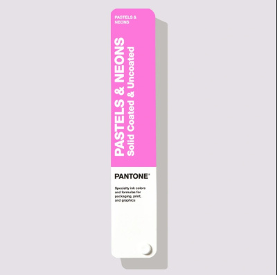 Цветовой справочник Pantone Pastels & Neons Guide 2024